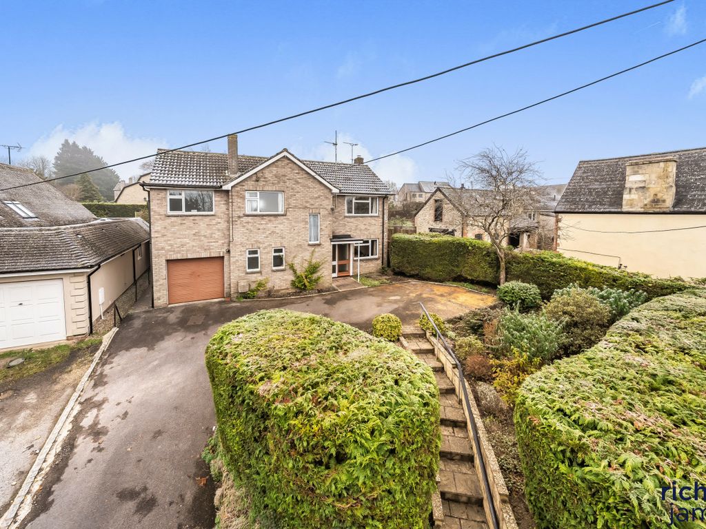 5 bed detached house for sale in High Street, Purton, Wiltshire SN5, £