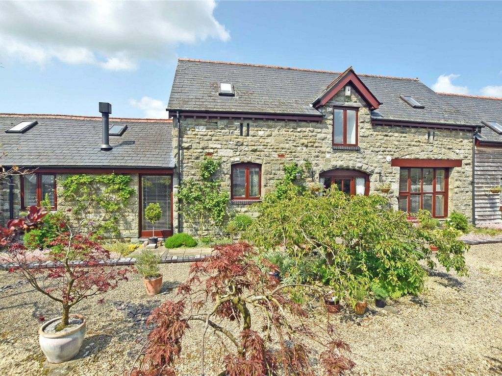 5 bed detached house for sale in Llandegley, Llandrindod Wells, Powys