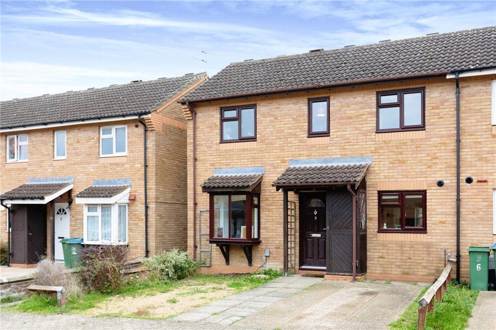 Autumn Close, Aylesbury, Buckinghamshire HP19  