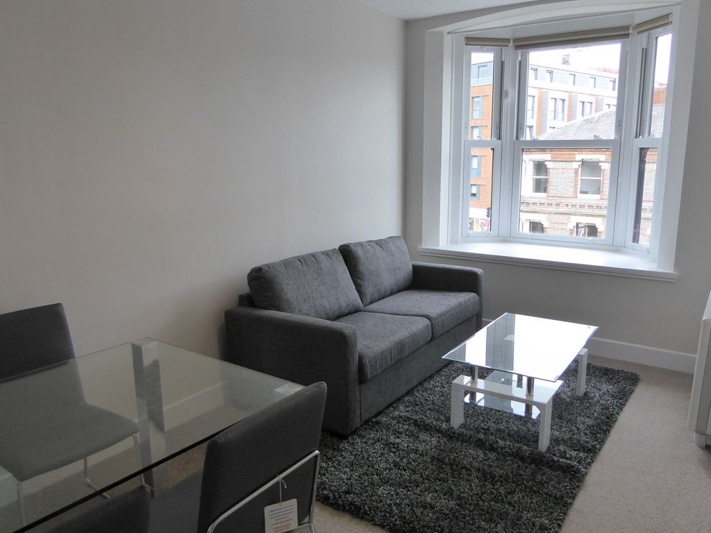 1 bed flat to rent in West Street, Reading RG1 Zoopla