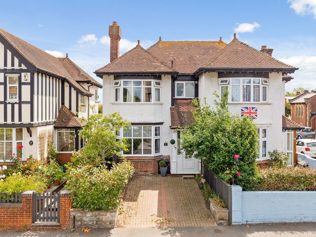 3 bed semidetached house for sale in Ashley Avenue, Folkestone CT19
