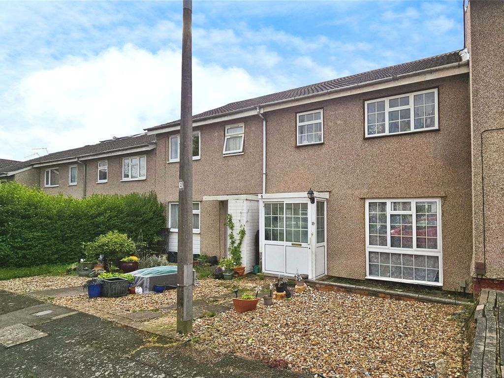 3 bed terraced house for sale in Stornoway, Hemel Hempstead