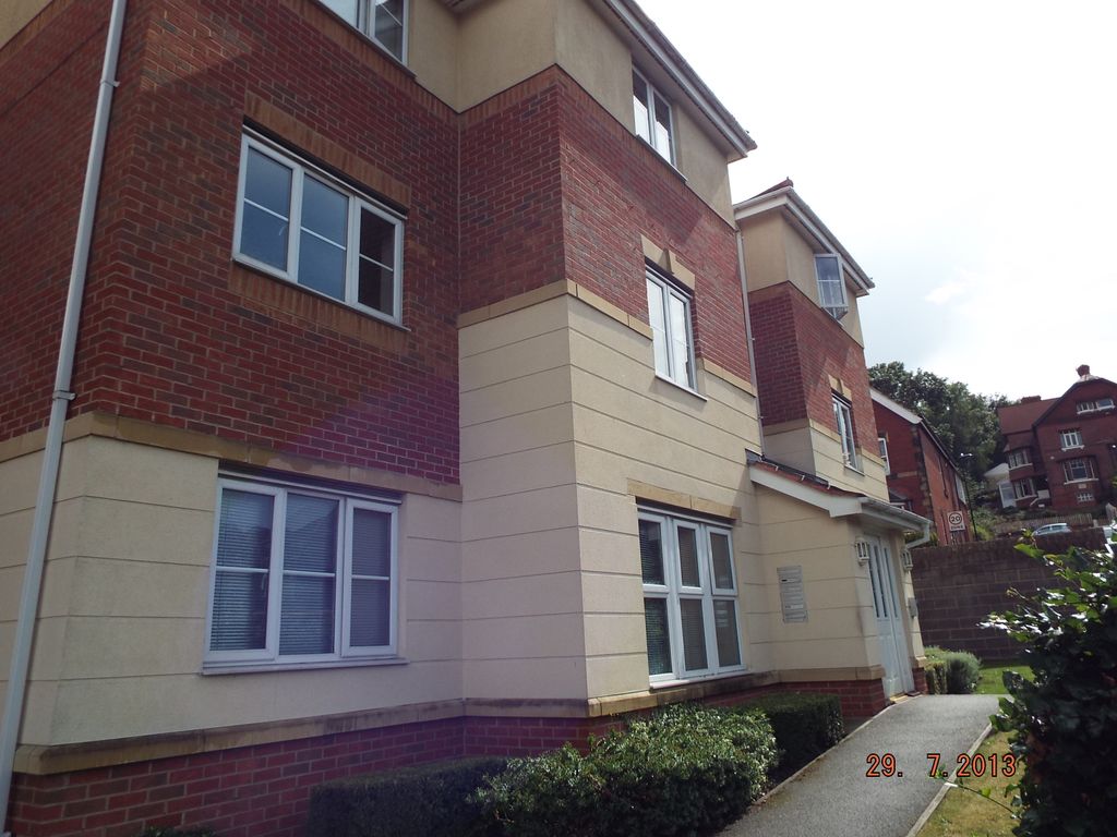 2 bed flat to rent in Moat House Way, Conisbrough DN12, £600 pcm Zoopla