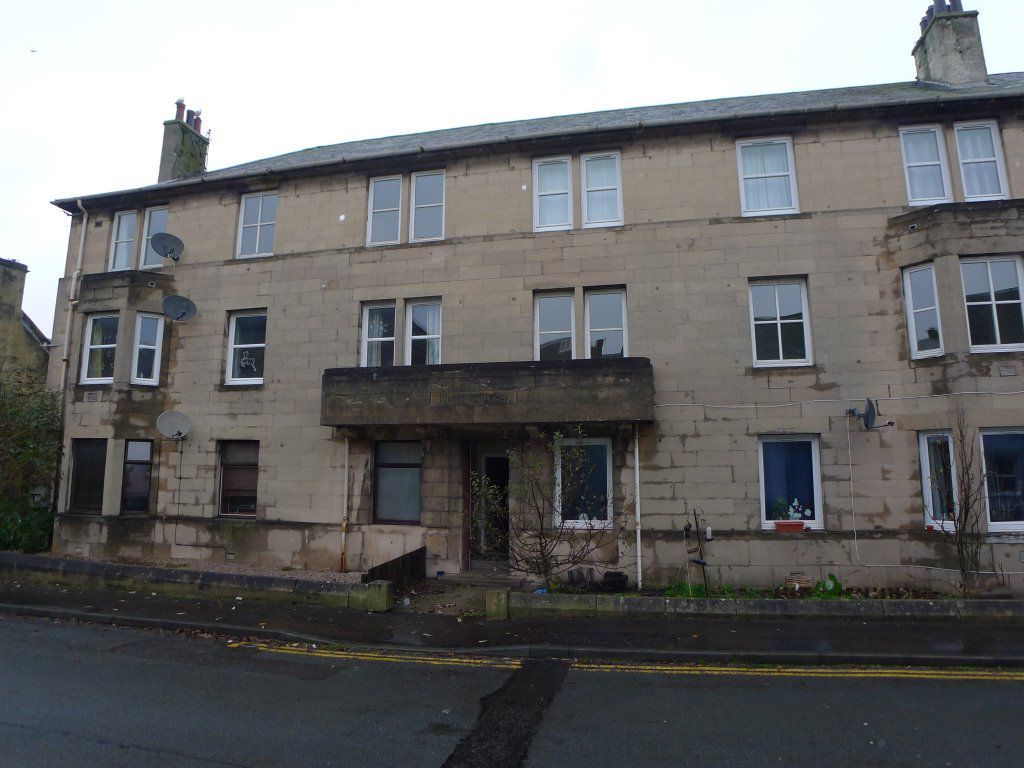 3 bed flat to rent in 10 Jubilee Buildings, Tayport DD6, £850 pcm Zoopla