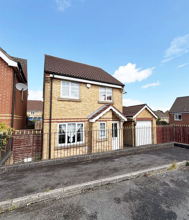 3 bed detached house for sale in Sawbridge Close, Ellistown, Coalville