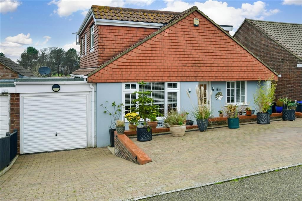 2 bed property for sale in Upper Chyngton Gardens, Seaford, East Sussex