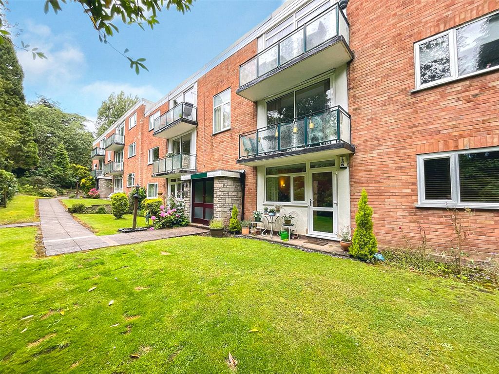 2 bed flat for sale in Eastmoor Close, Foley Road East, Sutton