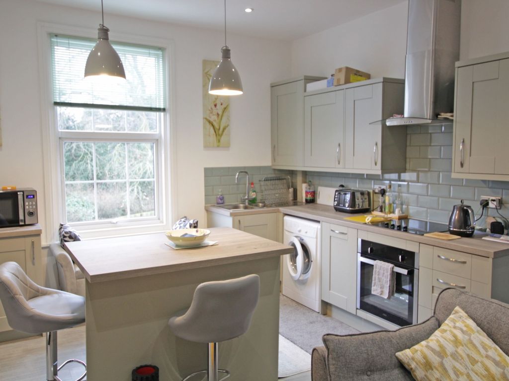 2 bed flat to rent in Main Street, Barton Under Needwood, BurtonOn