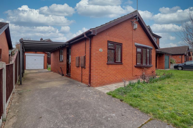 2 bed detached bungalow for sale in Lincoln Drive, Winterton, Scunthorpe DN15, £165,000 Zoopla