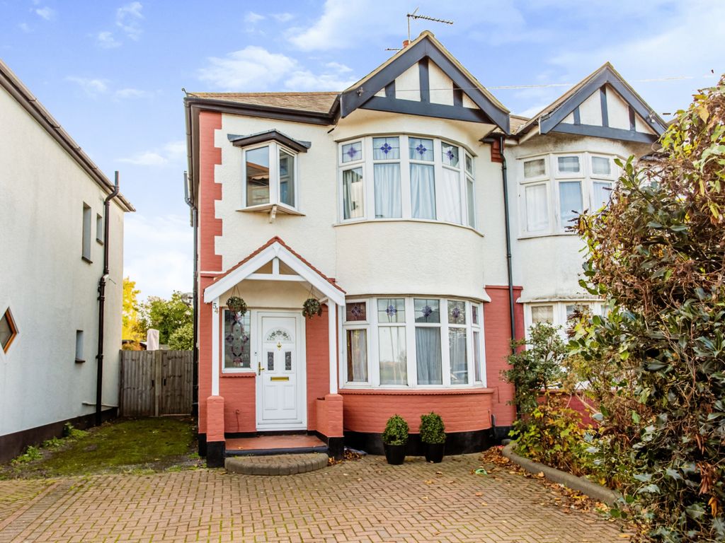 3 bed semidetached house for sale in Eastern Avenue, SouthendOnSea