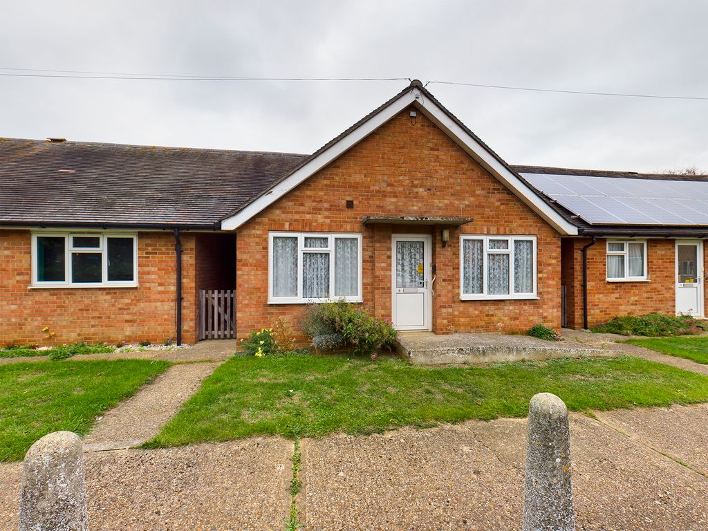 1 bed terraced bungalow for sale in Coolidge Gardens, Cottenham