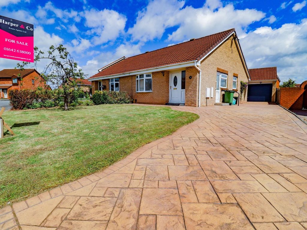 2 bed semidetached bungalow for sale in Toddington Drive, The Glebe