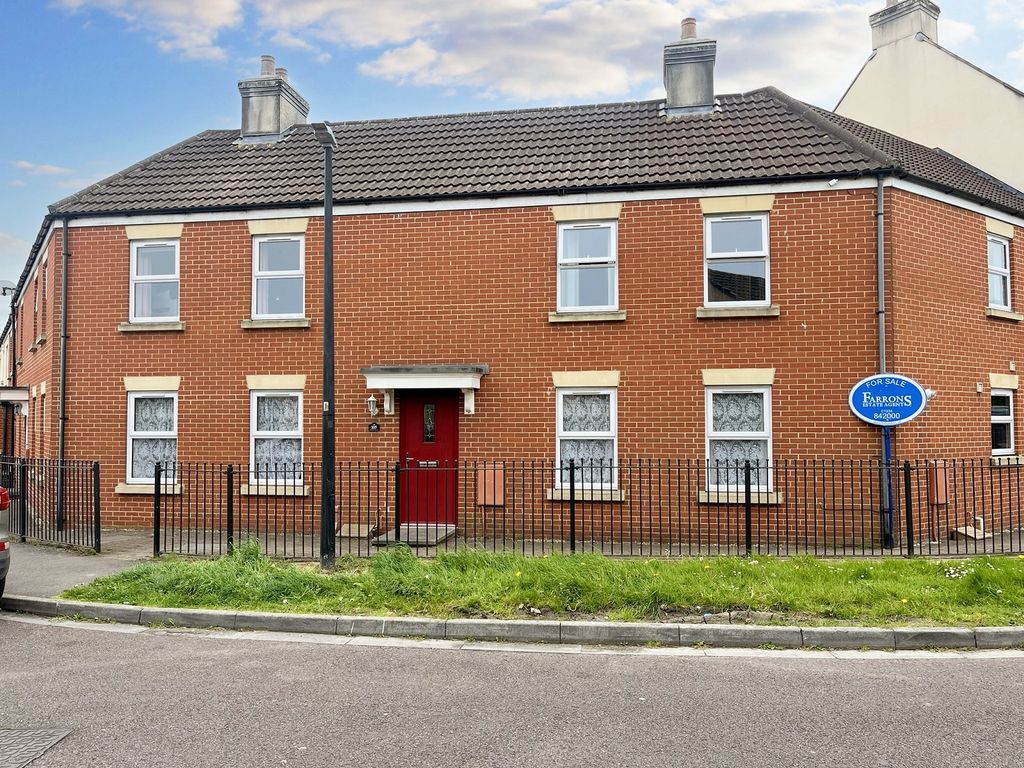 3 bed terraced house for sale in Rowan Place, Locking Castle, Weston