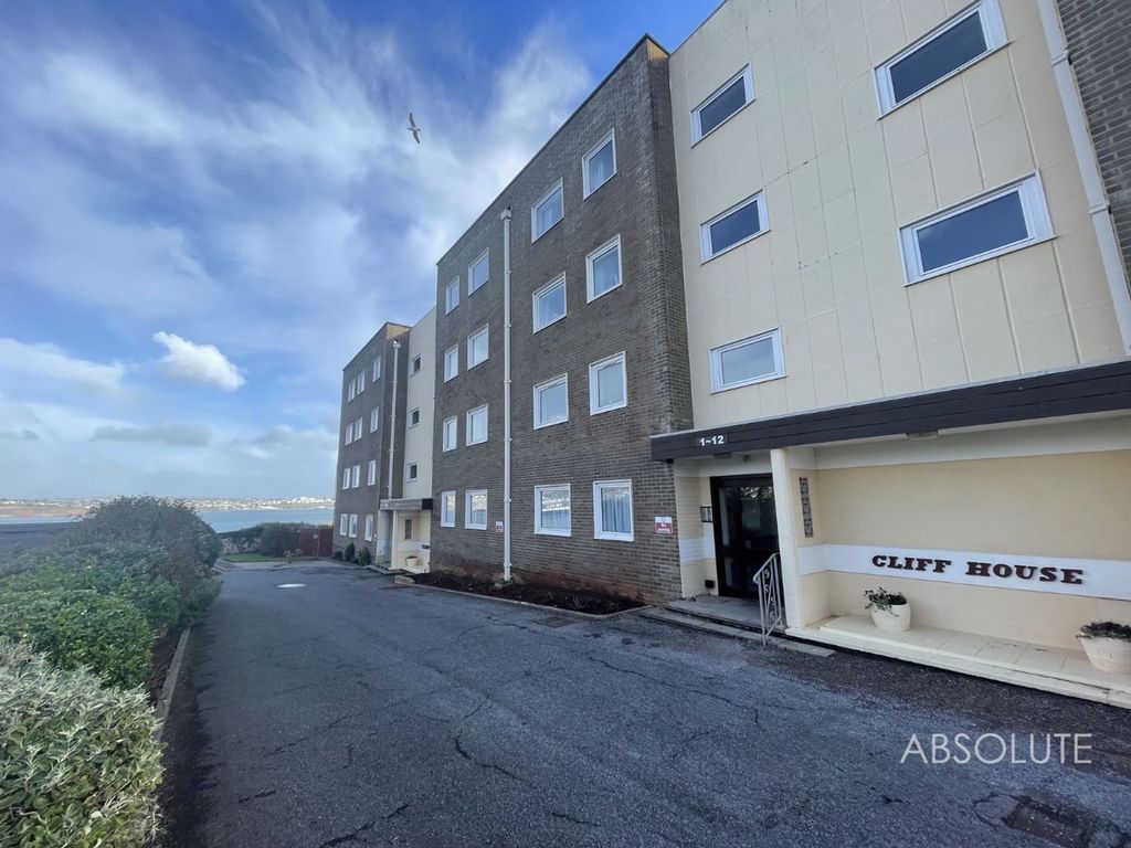 3 bed flat to rent in Cliff Road, Paignton TQ4 Zoopla