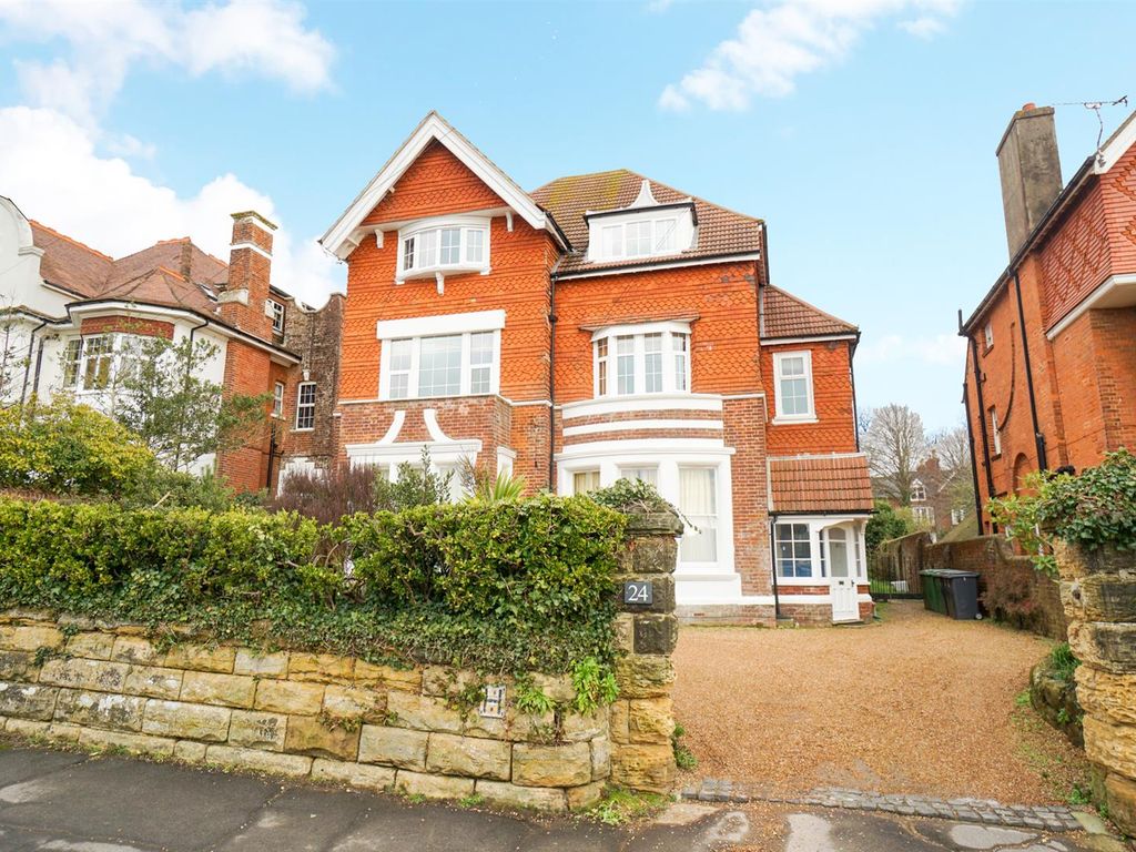 3 bed flat for sale in Albany Road, St. LeonardsOnSea TN38 Zoopla