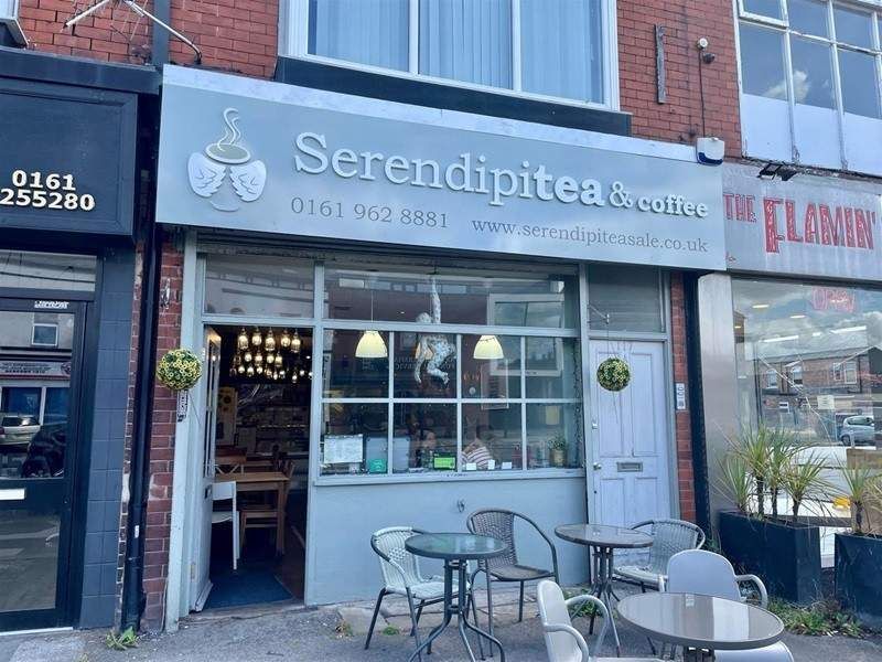 Restaurant/cafe for sale in Sale, England, United Kingdom M33, £84,995