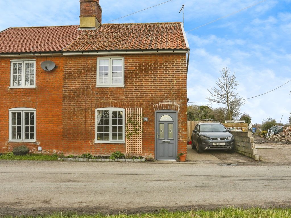 3 bed semidetached house for sale in Mill Road, Badingham, Woodbridge
