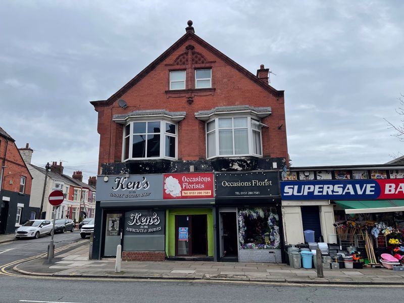 Commercial property to let in Picton Road, Wavertree, Liverpool L15