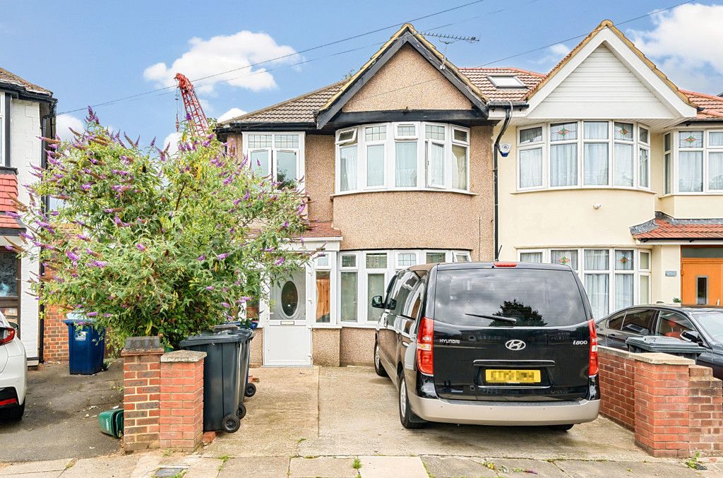 4 bed semidetached house for sale in Carr Road, Northolt, Middlesex
