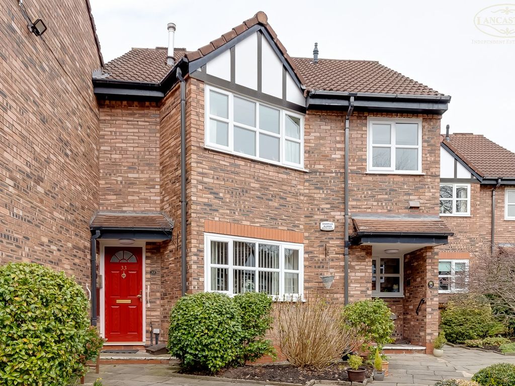 2 bed flat for sale in Heaton Court Gardens, Chorley New Road, Heaton