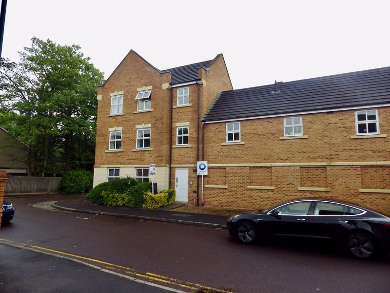 2 bed property to rent in Wren Close, Stapleton, Bristol BS16 Zoopla
