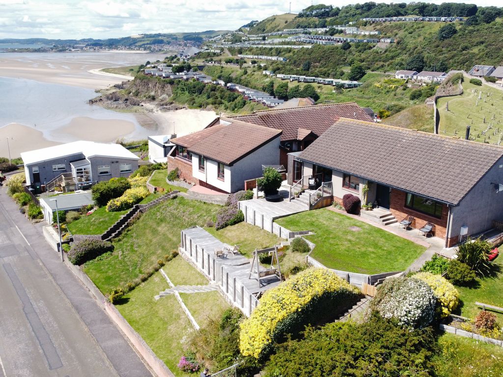 3 bed detached bungalow for sale in Inch View, Kinghorn, Burntisland