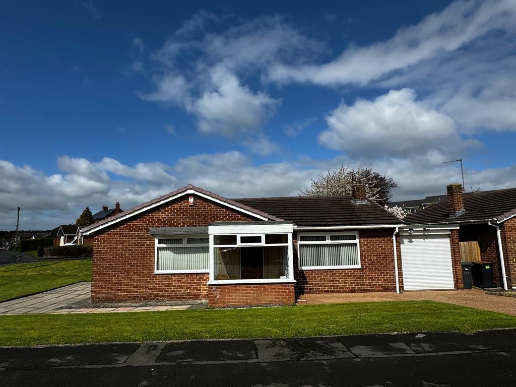 2 bed semidetached bungalow for sale in Hilda Park, South Pelaw
