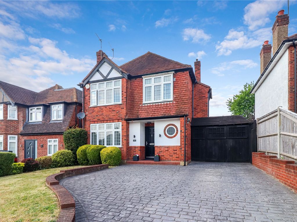 3 bed detached house for sale in Watford Road, Croxley Green