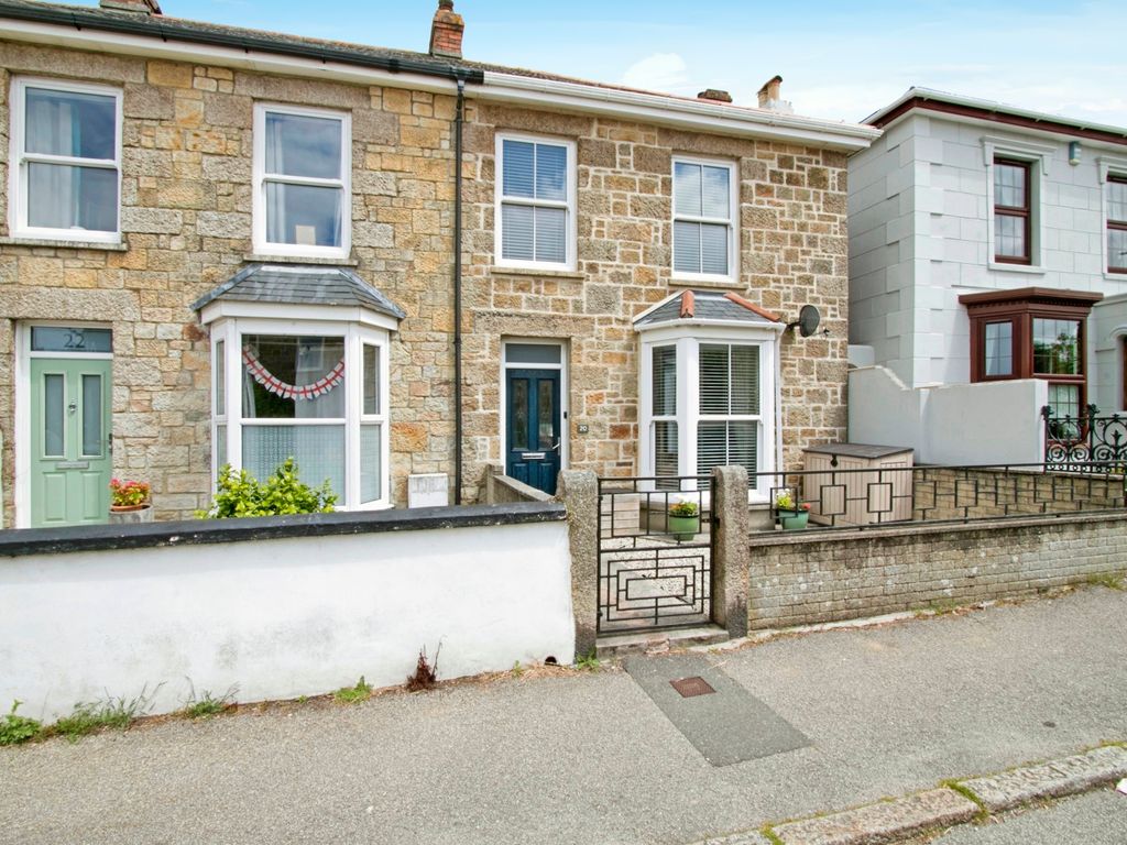 3 bed end terrace house for sale in Tehidy Road, Camborne, Cornwall