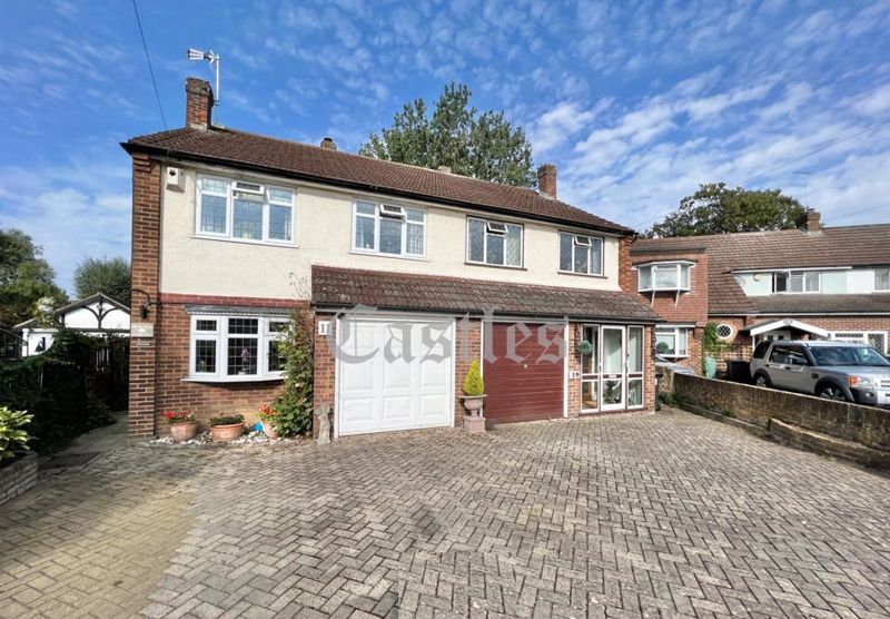 3 bed semidetached house for sale in Abbey Court, Waltham Abbey EN9, £575,000 Zoopla