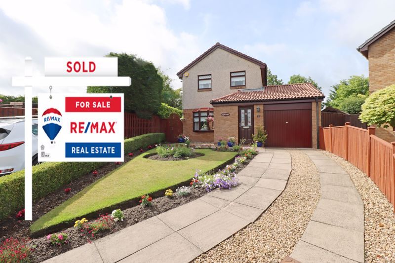 3 bed detached house for sale in Meadowpark Road, Bathgate EH48, £