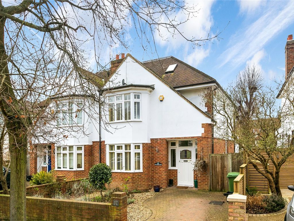 5 bed semidetached house for sale in Ellesmere Road, East Twickenham