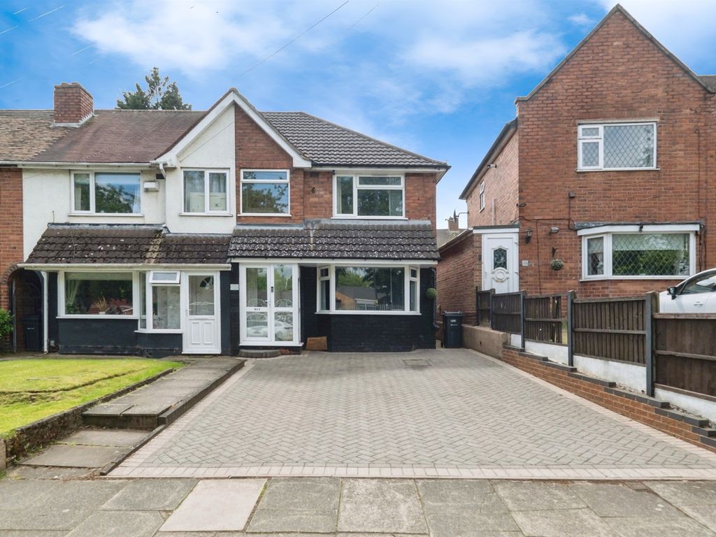 3 bed end terrace house for sale in Aldridge Road, Great Barr