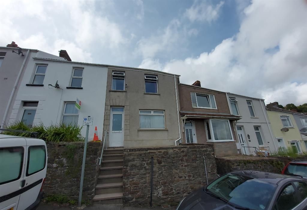 3 bed property to rent in Pleasant View Terrace, Mount Pleasant