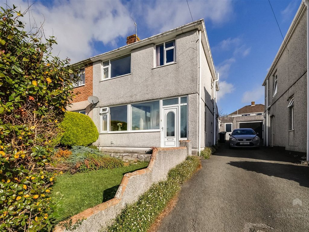 3 bed semidetached house for sale in Litchaton Crescent, Plympton