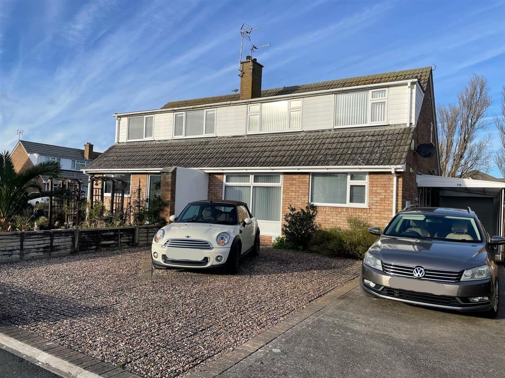 4 bed semidetached house for sale in Maple Drive, BurnhamOnSea TA8
