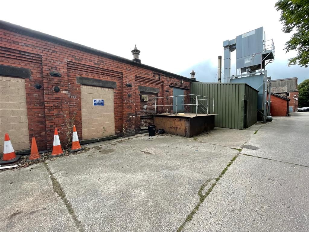 Industrial to let in Unit 12 Lower Healey Business Park, Froom Street