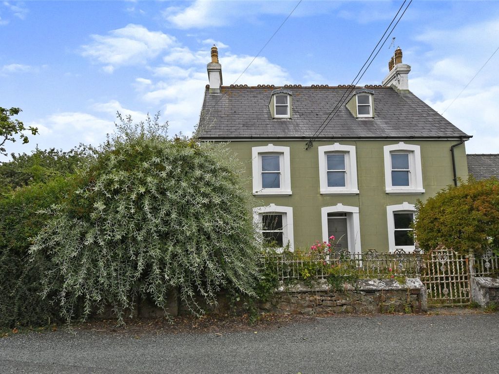 4 bed semidetached house for sale in Soar Hill House, Cwm Yr Eglwys
