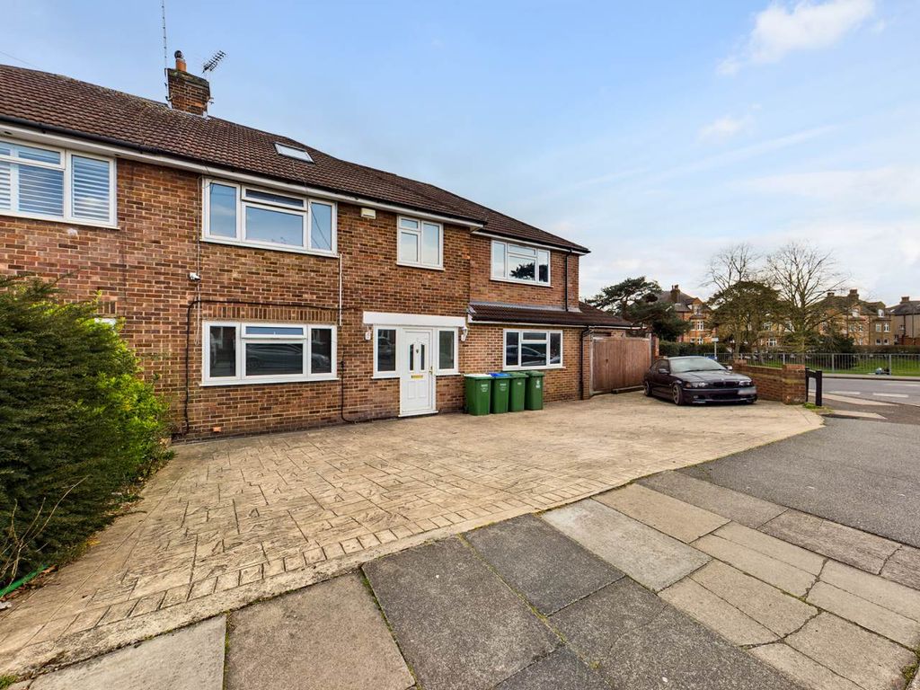 Room to rent in Road, Bexley, Kent DA5 Zoopla