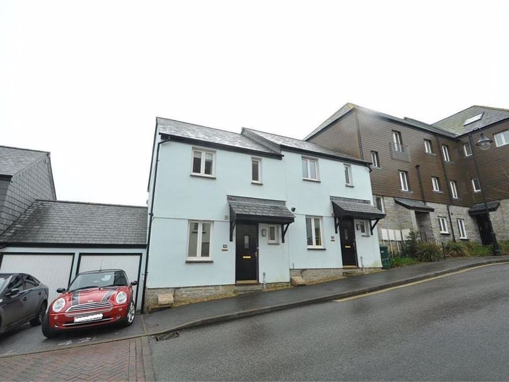 3 bed semidetached house to rent in Calver Close, Penryn TR10 Zoopla