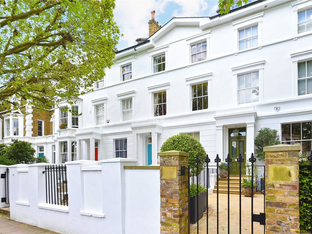 2 bed flat for sale in Regents Park Road, Primrose Hill, London NW1, £