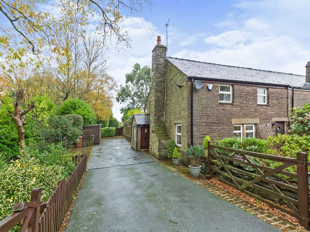 2 bed semidetached house for sale in Jenny Lane, Wheelton, Chorley