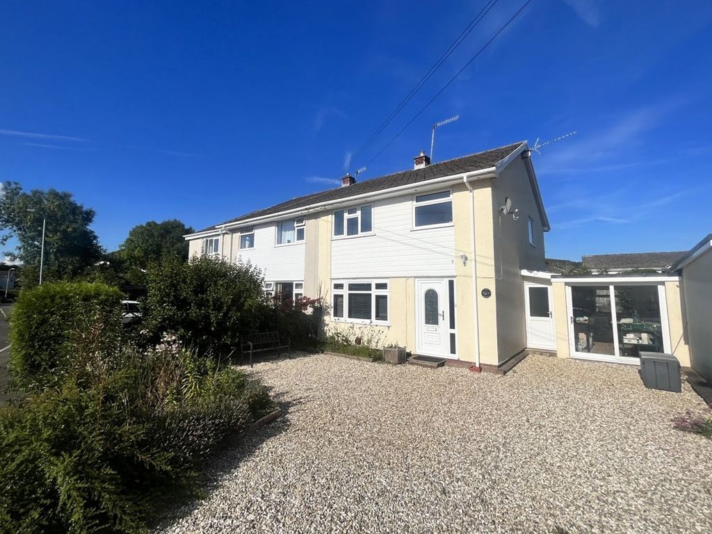 3 bed semidetached house for sale in Fairhome, Gilwern, Abergavenny