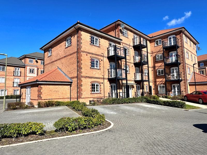 2 bed flat for sale in Scots Pine Way, Didcot OX11 Zoopla