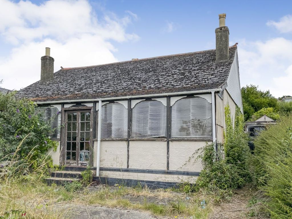 3 bed bungalow for sale in 166 Exeter Road, Kingsteignton, Newton Abbot