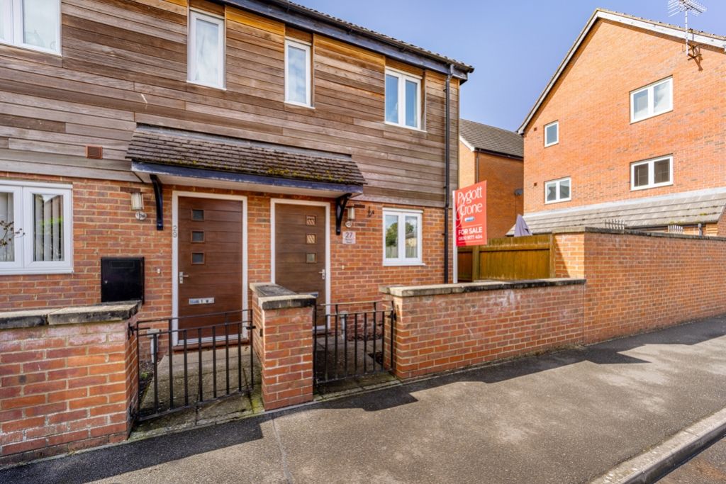 2 bed end terrace house for sale in Rectory Road, Boston, Lincolnshire