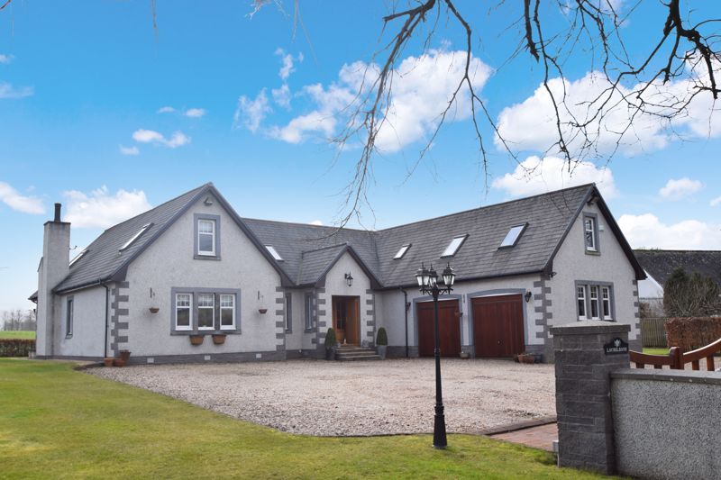 5 bed detached house for sale in Laurelbank, Hartree Entries Road, Biggar ML12 Zoopla