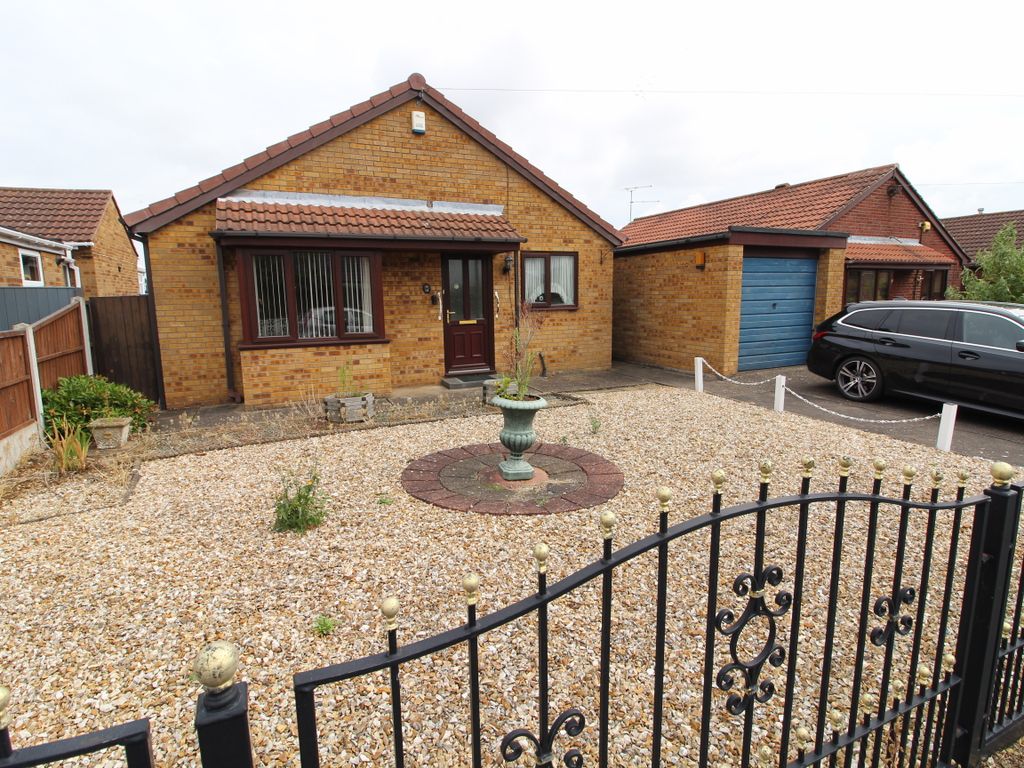 2 bed detached bungalow to rent in Newport Drive, Winterton, Scunthorpe