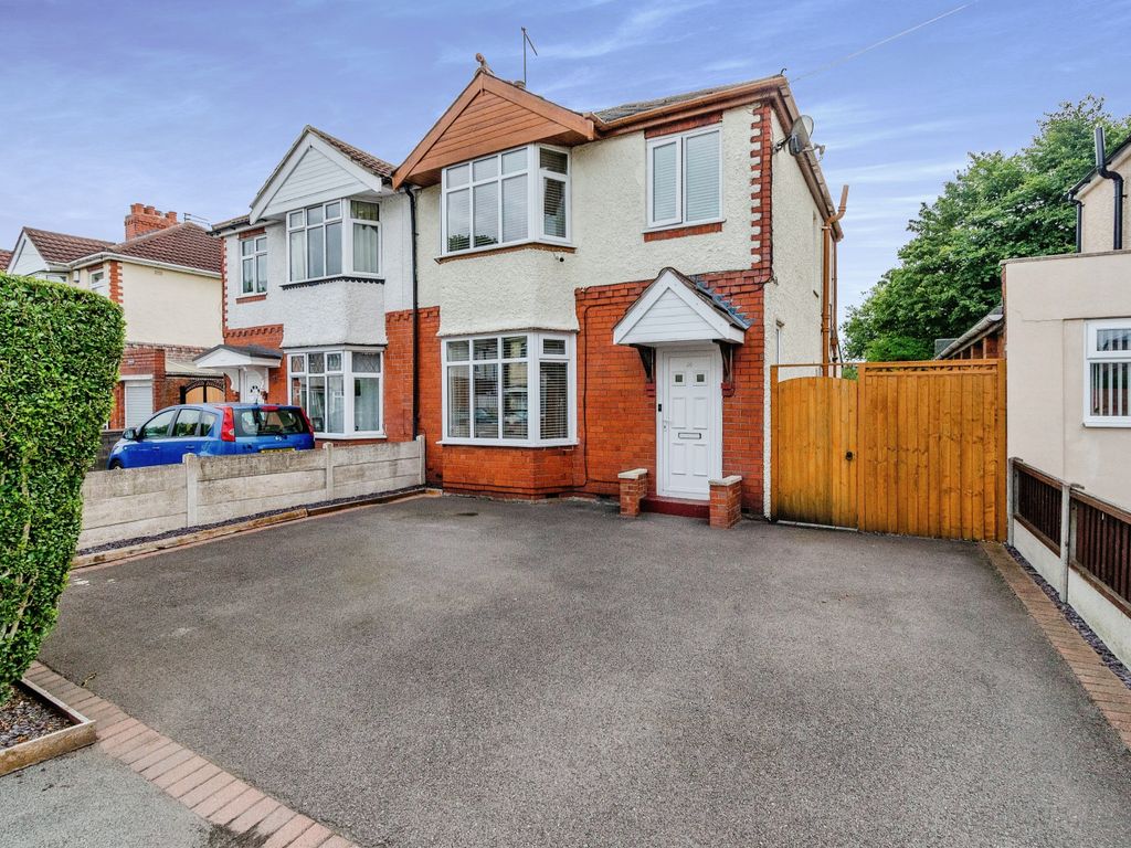 3 bed semidetached house for sale in Road, Wolverhampton WV1