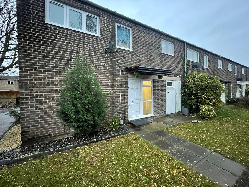 3 bed end terrace house for sale in Deaconscroft, Ravensthorpe